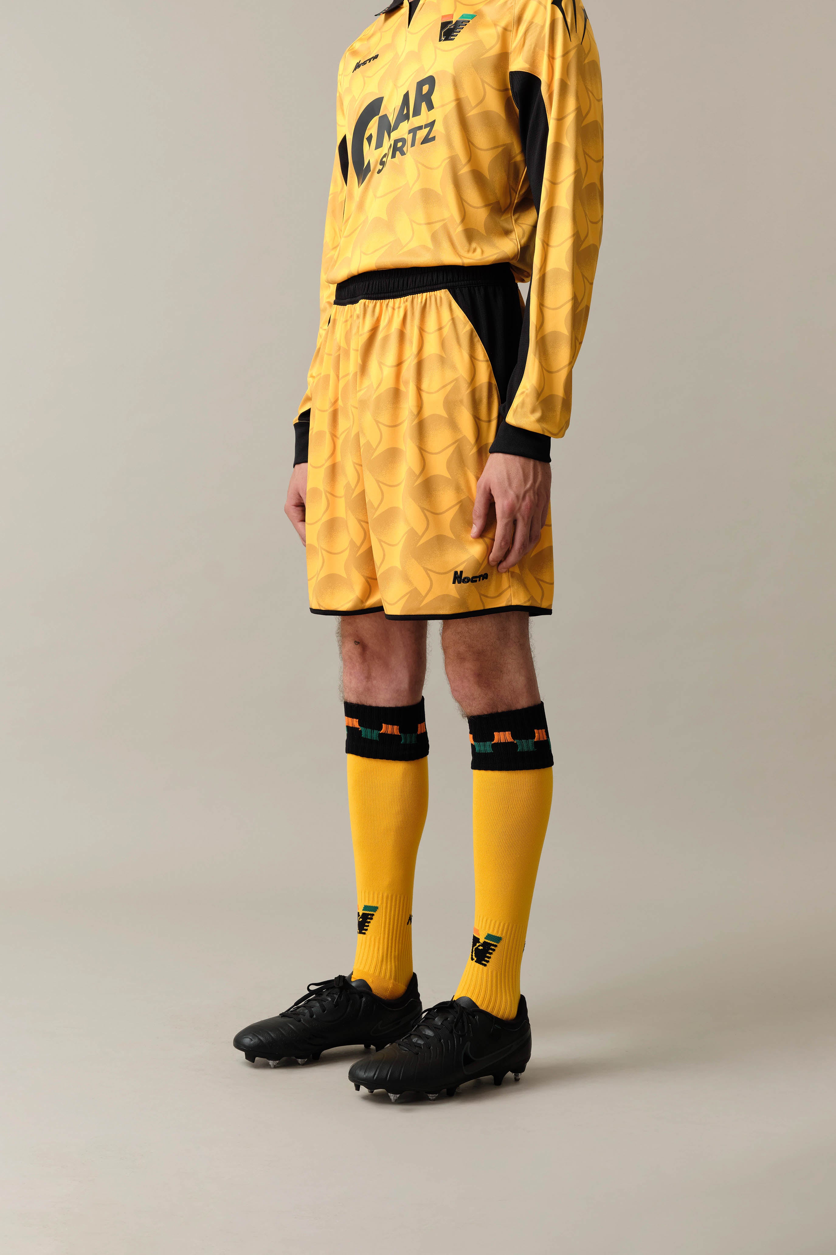 25/26 Goalkeeper Home Shorts