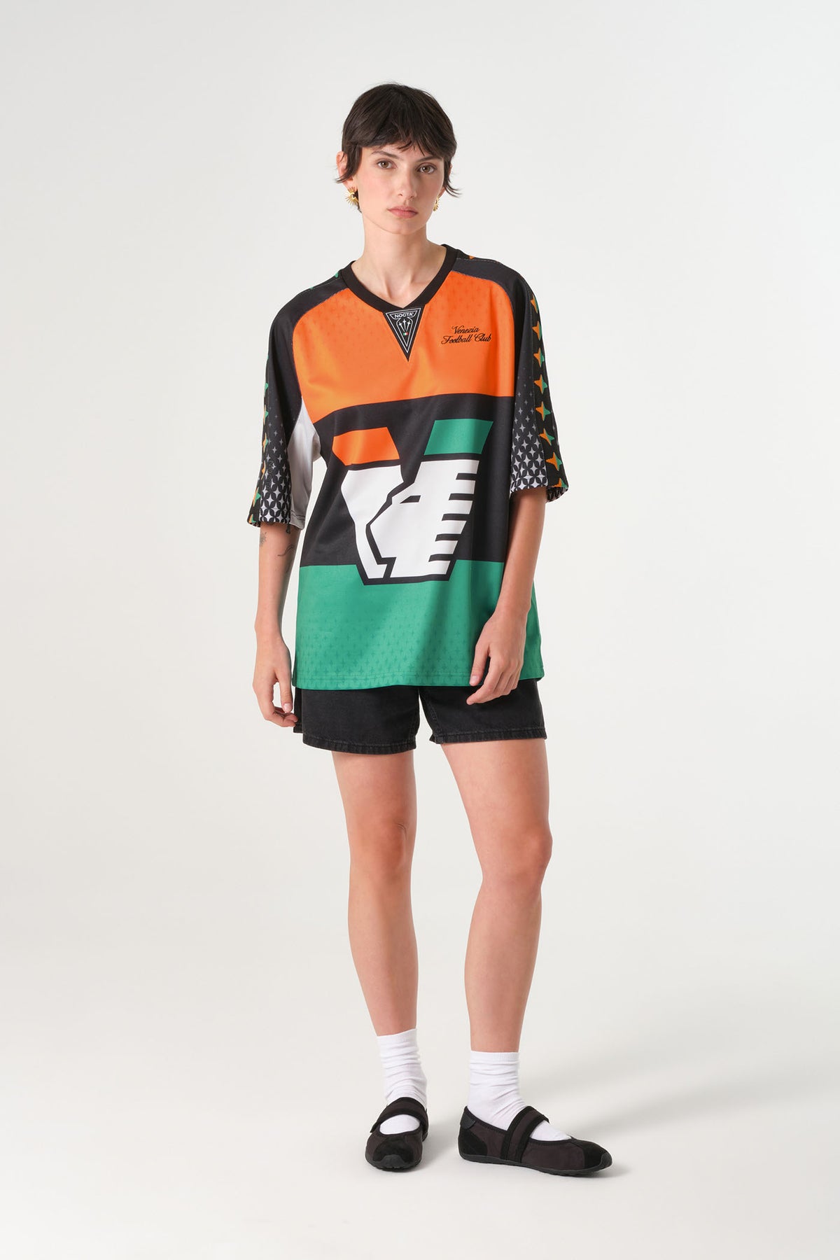 26/27 '00s Pre-Match Jersey