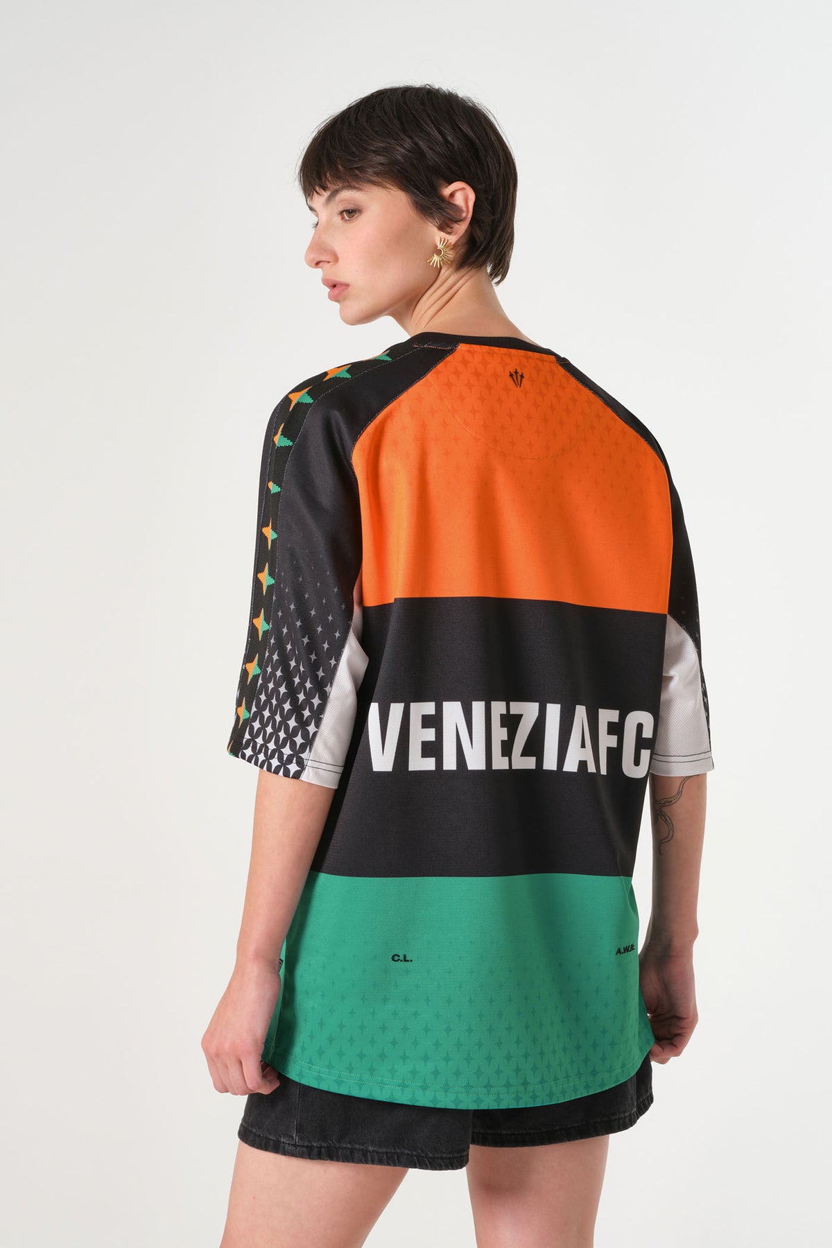26/27 '00s Pre-Match Jersey