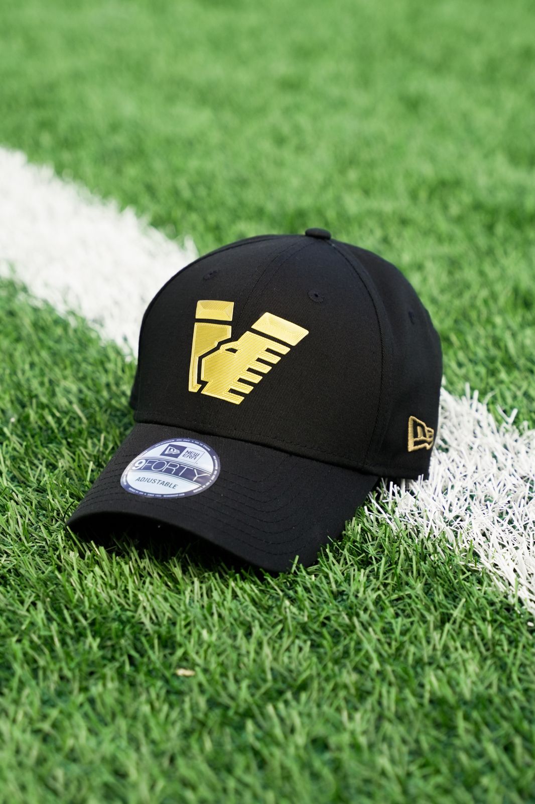 New Era 9FORTY Nero/Oro