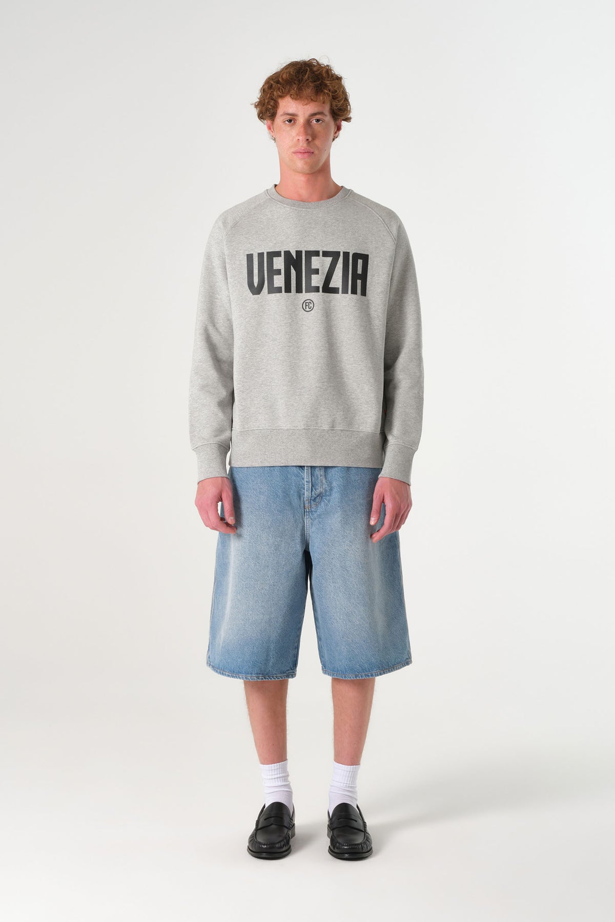 Logo Crewneck Grey