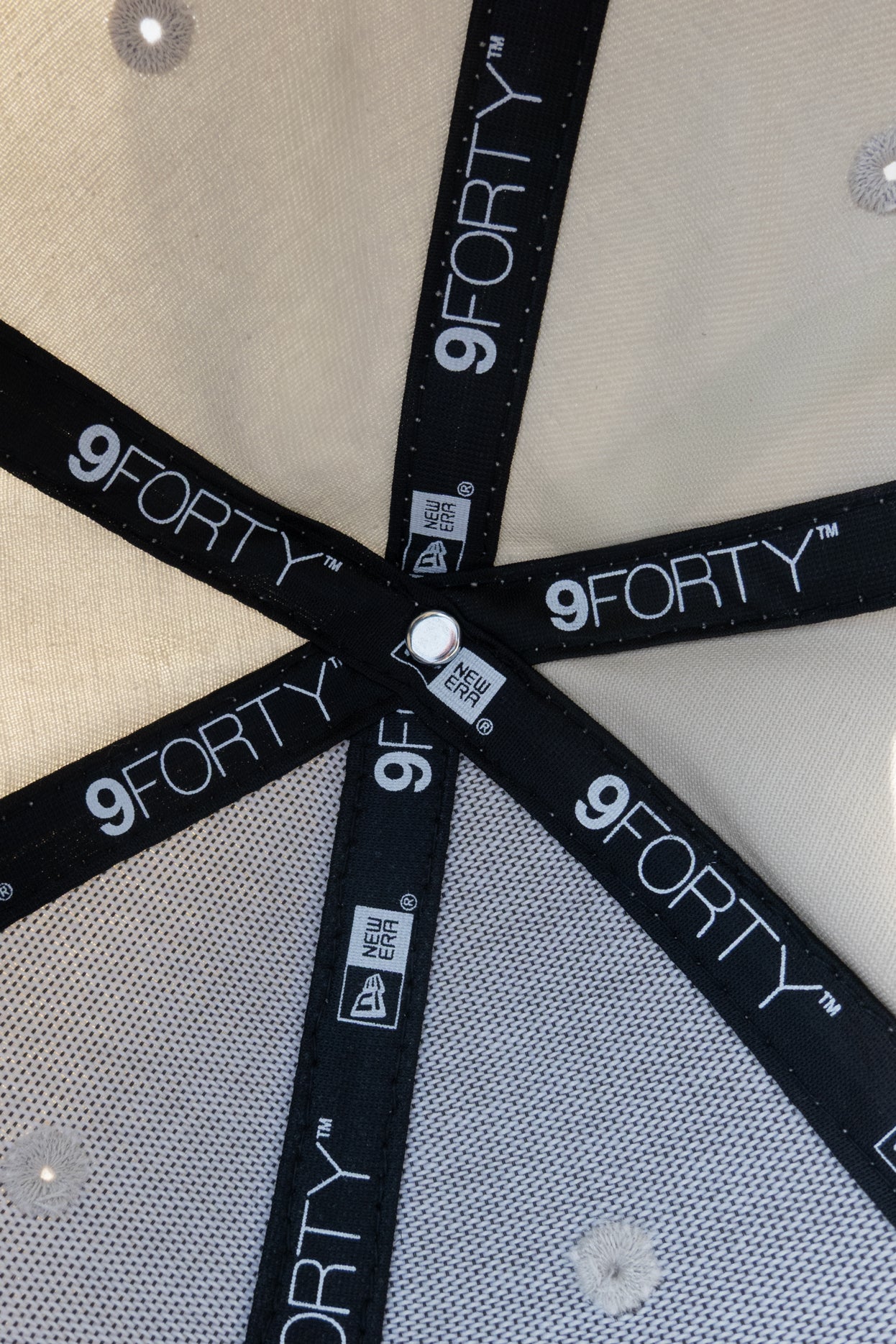 New Era 9FORTY Stone/Black