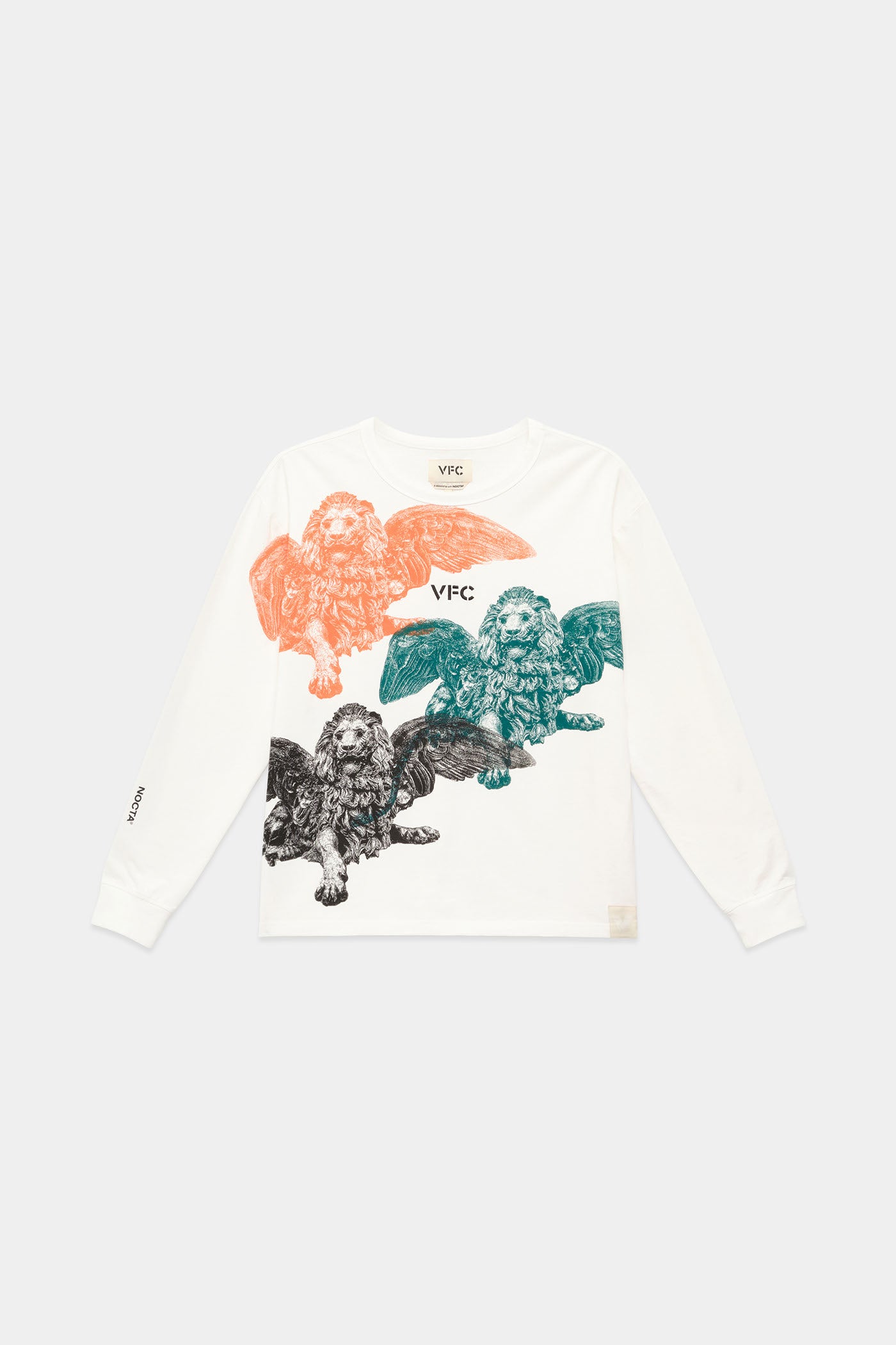 26/27 VFC Travel Lion Statue Tee – Long Sleeves