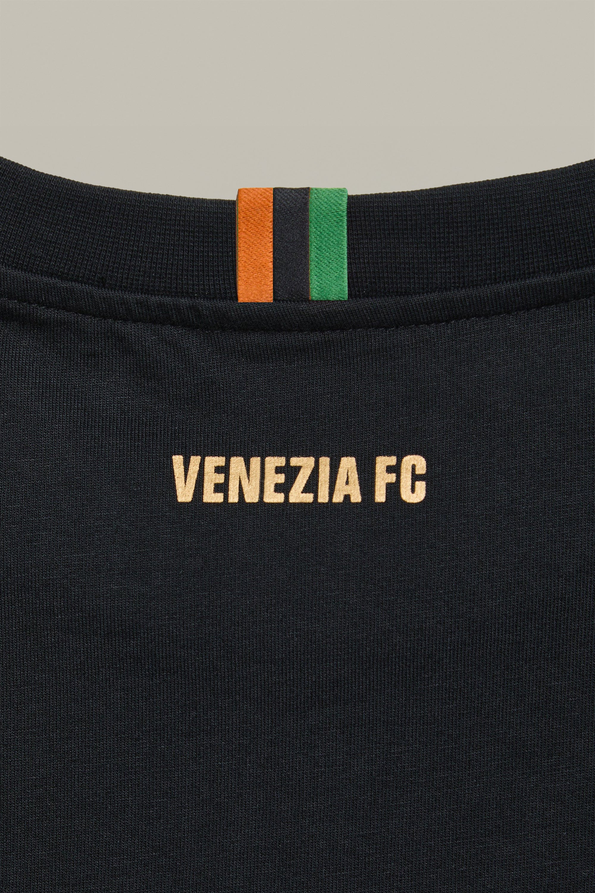 Logo Tee Black - Youth