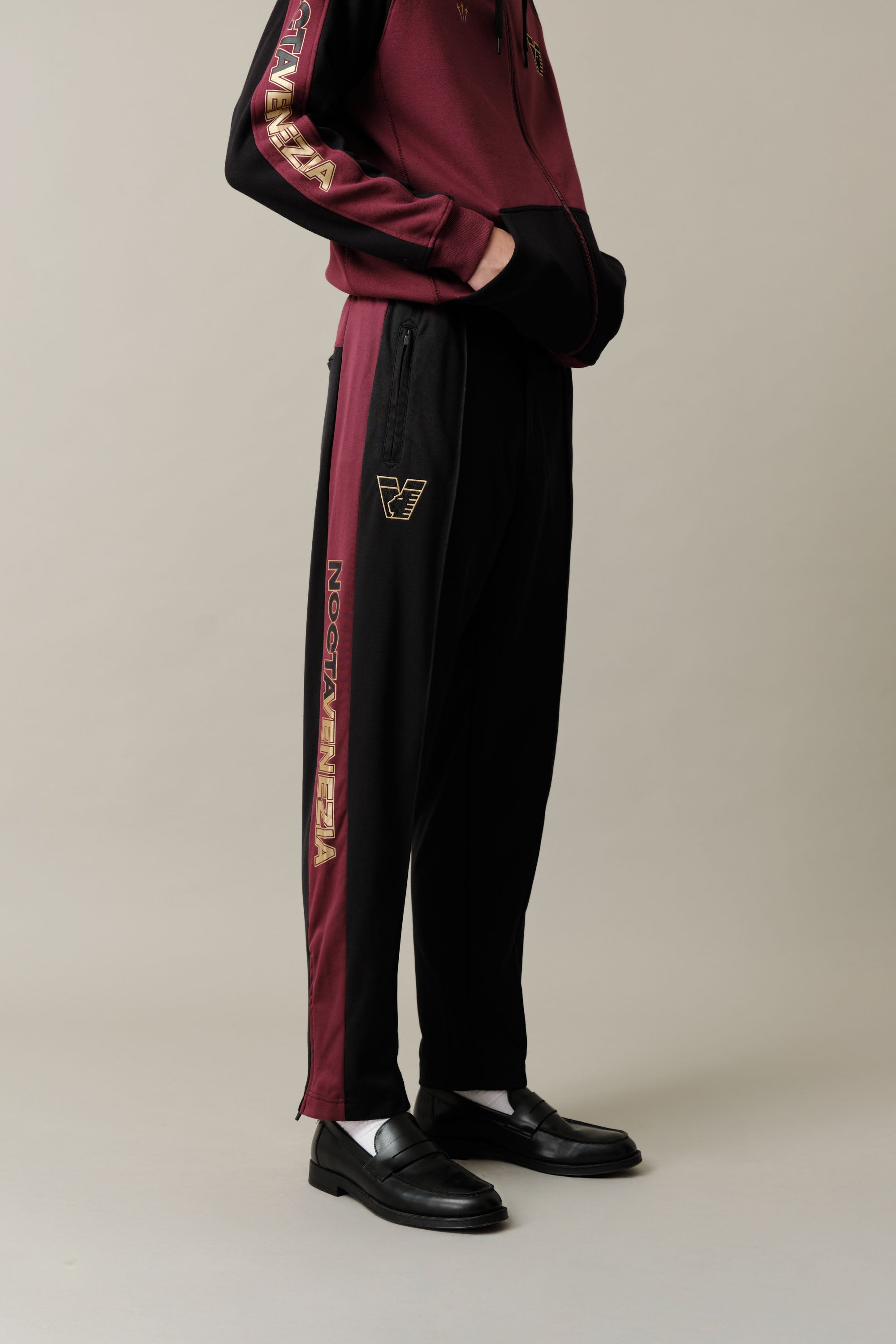 25/26 Urban Sweatpants Burgundy