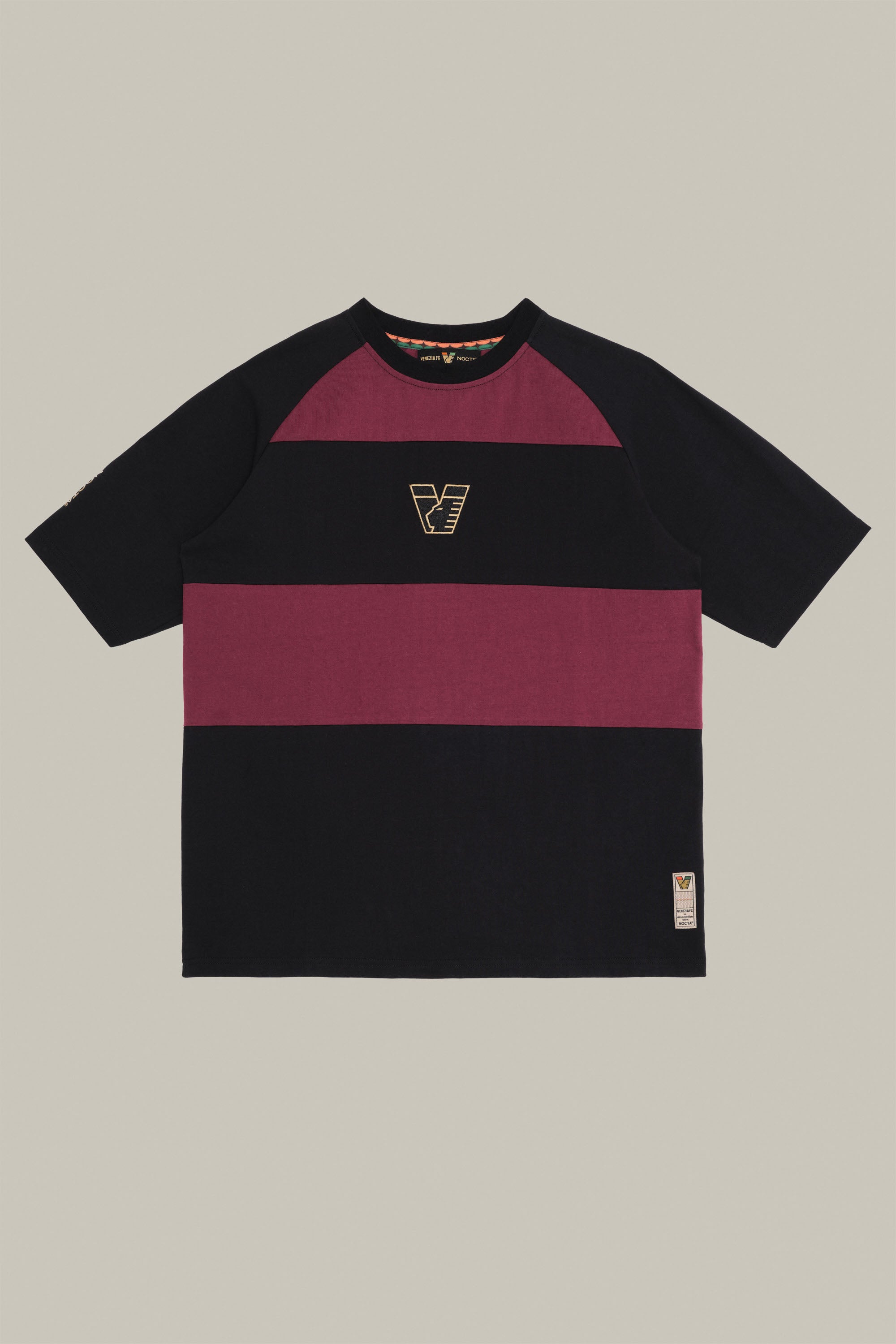 25/26 Urban Tee Burgundy