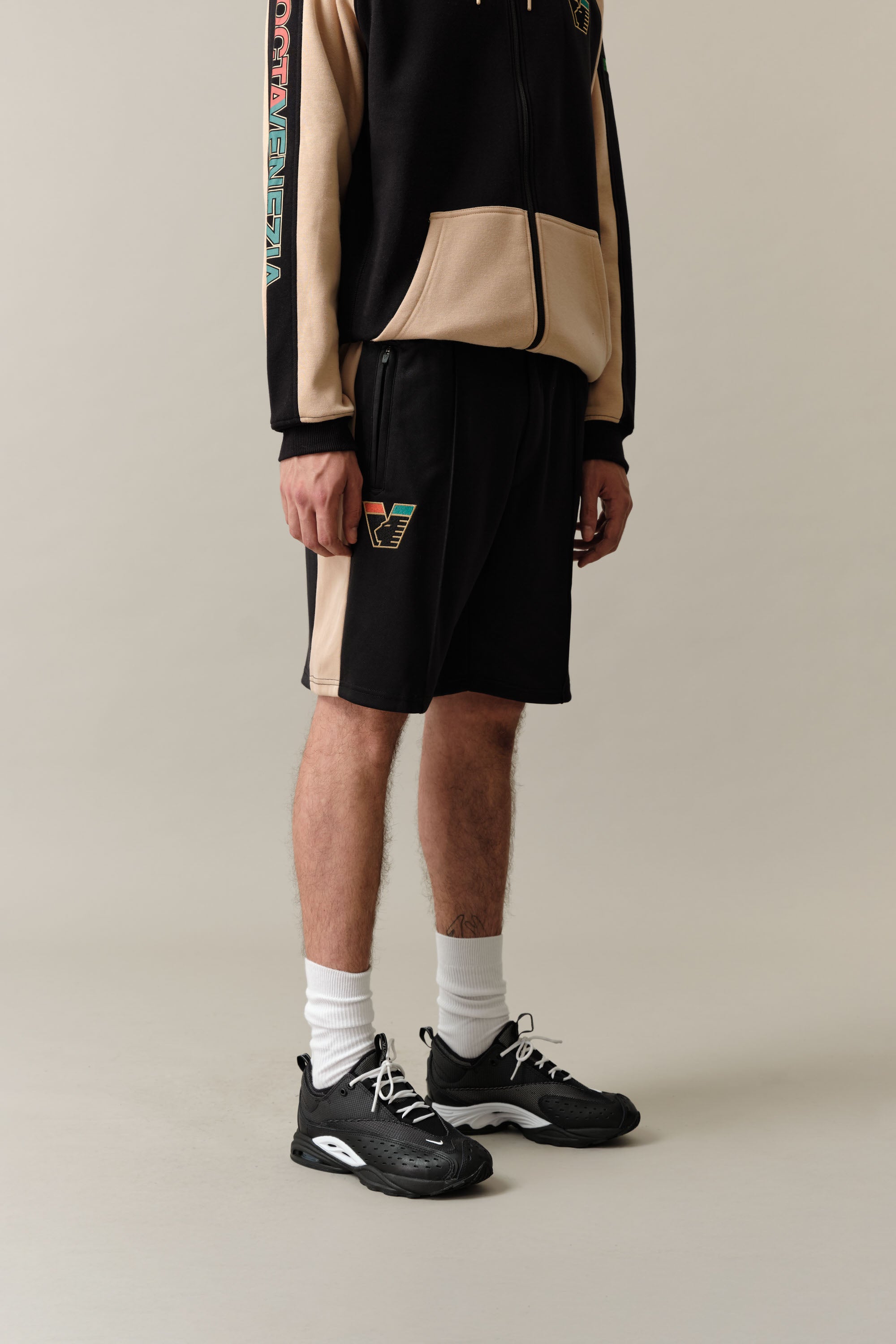 25/26 Urban Shorts Beige