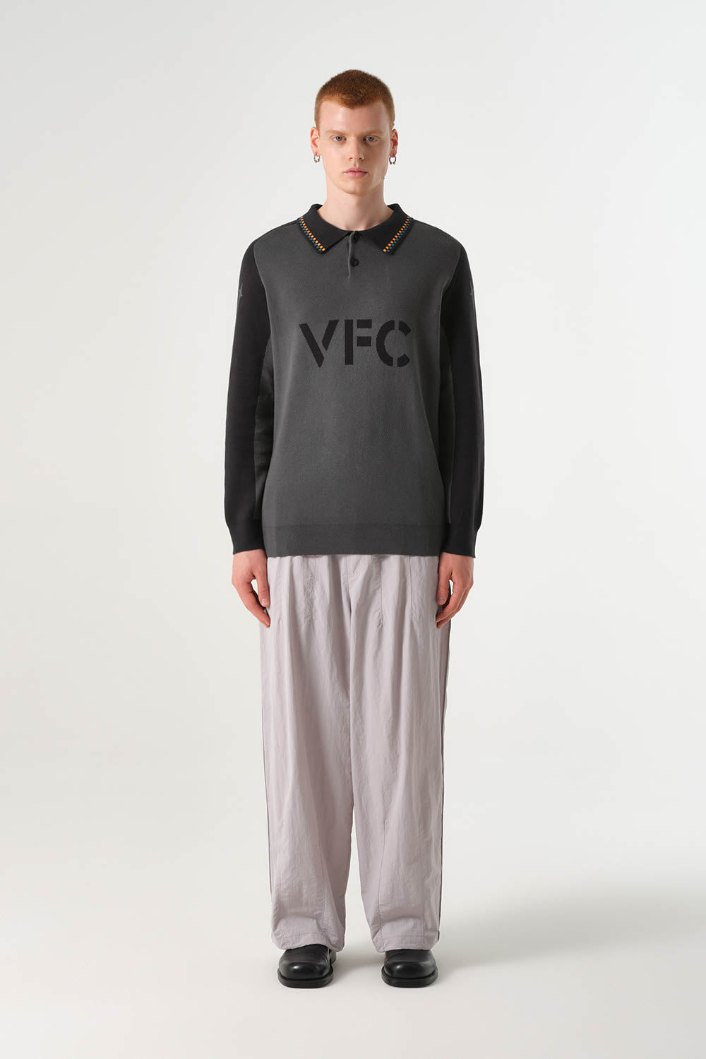 26/27 VFC Travel Knit Sweater